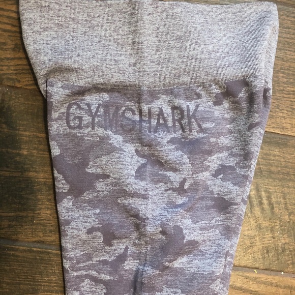 SOLD!!! Gymshark Camo Leggings - Picture 3 of 4